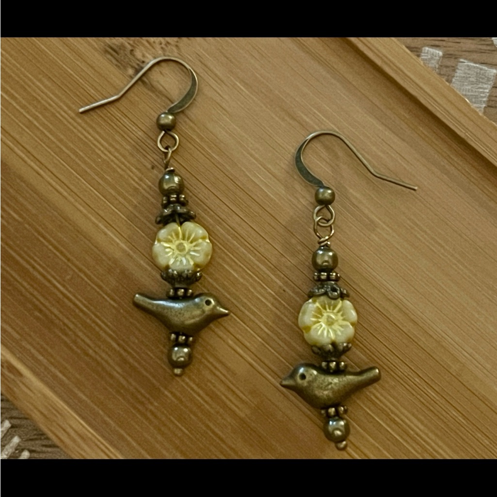 New Vintage Style Czech Glass Yellow & Gold Flower & Bronze Bird Earrings